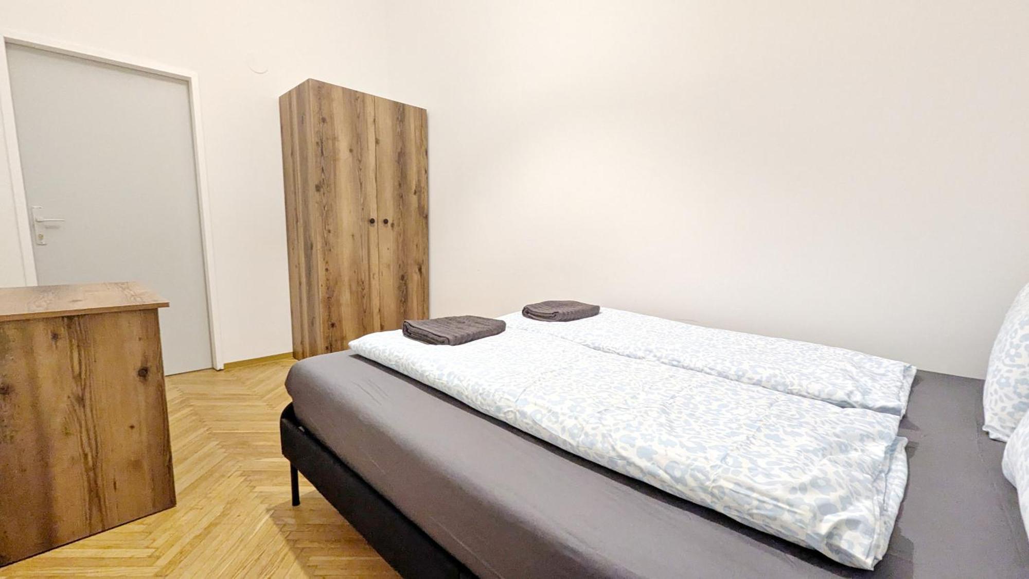 Spacious - 15 Min From Airport & Center, 5 Min From Main-bus Station Ez7 * Vienna